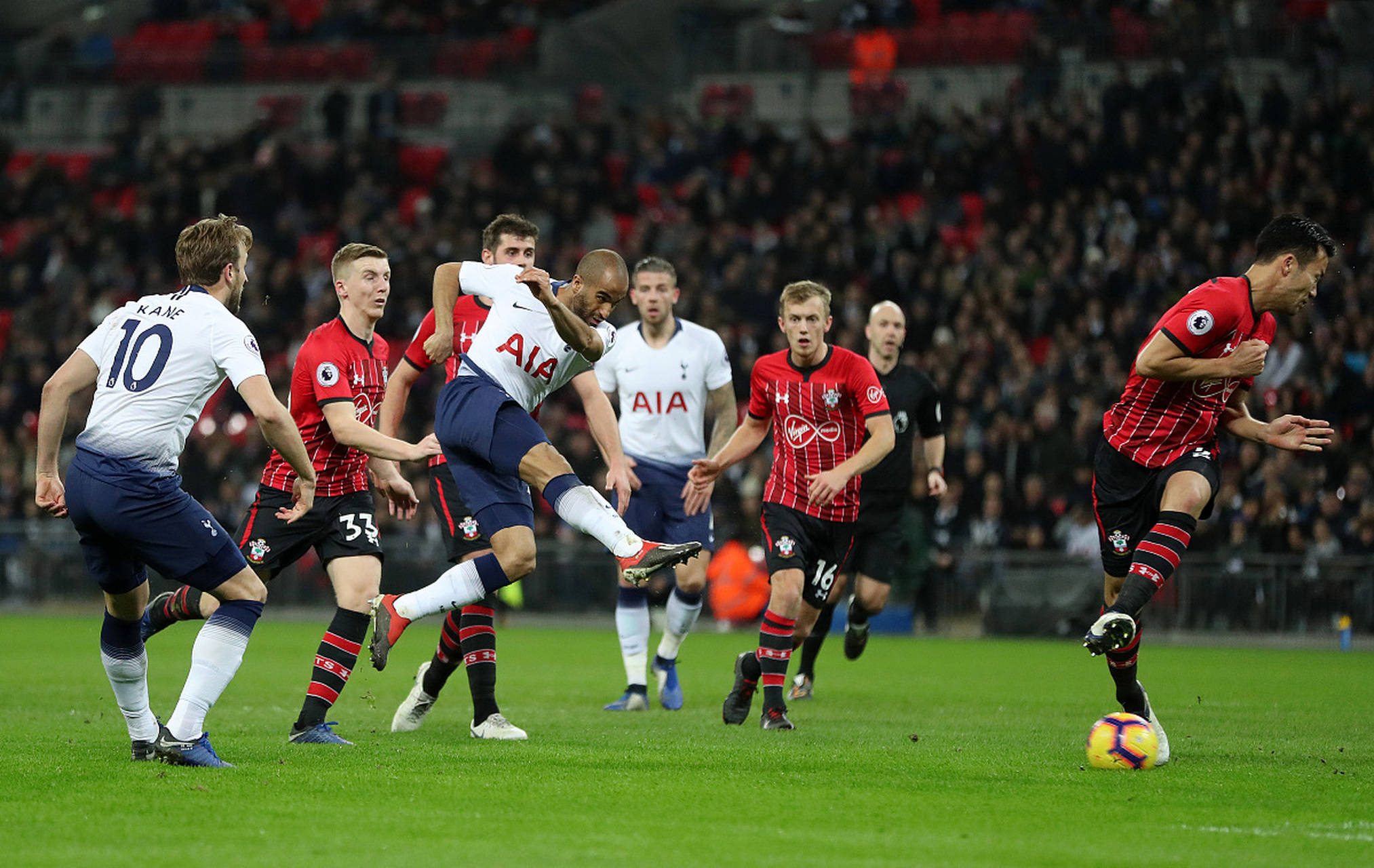 員們在困難 員們在困難