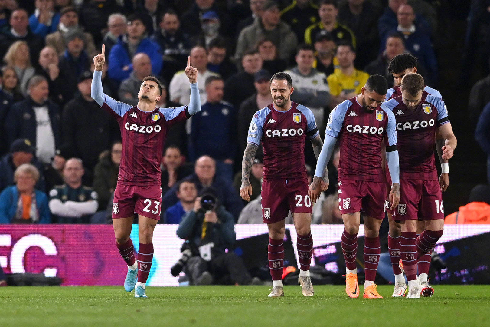 的球迷感到 的球迷感到