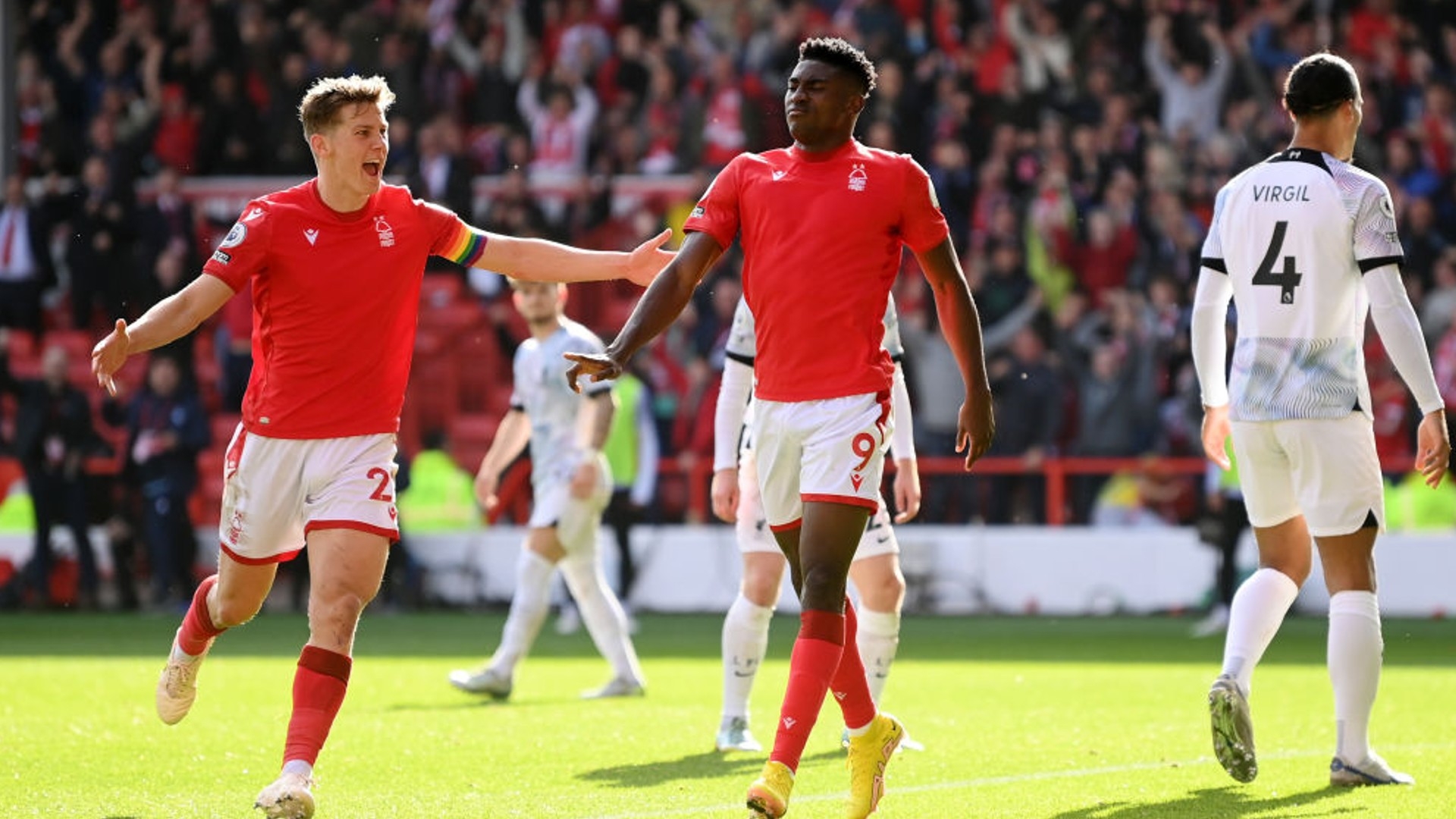 城的球門 城的球門