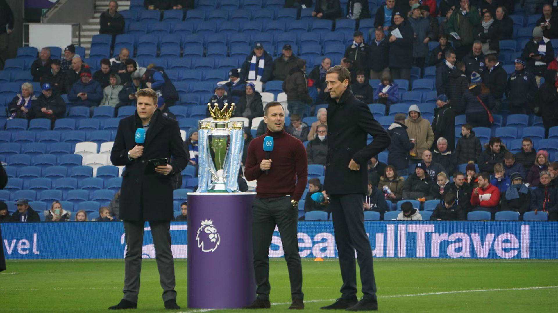 运动装备制 运动装备制